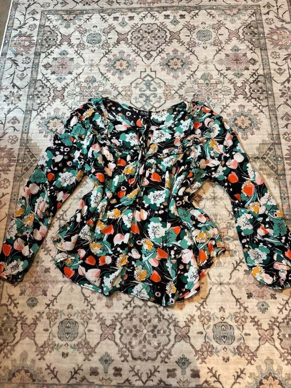 Ana Blouse size XL